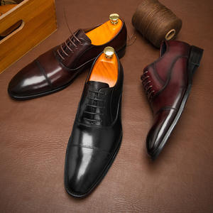 Chaussures en cuir très demandées, style anglais, brogues d'affaires en cuir de vache, chaussures Oxford formelles faites à la main pour hommes, best-seller - Product Image 2