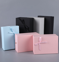 Boîte à parfum en carton rigide noir en gros, sac en papier, matériaux recyclés, biodégradable, haute qualité, faible coût, expédition immédiate, coulissant