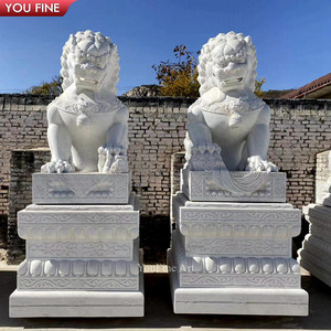 YOUFINE Paire de statues traditionnelles de chiens chinois Foo sculptées à la main en marbre blanc pour l'entrée de la porte - Product Image 4