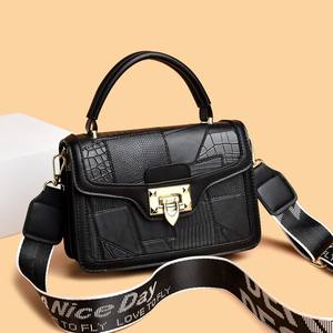 Bolso mujer 2025 nuevo Retro cartero Slant Cross Bag para el <span class=keywords><strong>trabajo</strong></span> y los viajes, bolso cuadrado pequeño de mano con textura de gran capacidad - Product Image 3