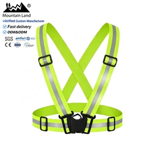 Gilet de <span class=keywords><strong>course</strong></span> réfléchissant personnalisé à haute visibilité 360 degrés pour la <span class=keywords><strong>course</strong></span> nocturne, le cyclisme, la marche et les sports de plein air - Product Image 1