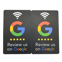 Individuell Bedruckter PVC NFC Bewertungskarten-Ständer mit NTAG213/215/216 Chips Programmierbarer QR-Code für Hotel, Social Media & Geschäftsnutzung