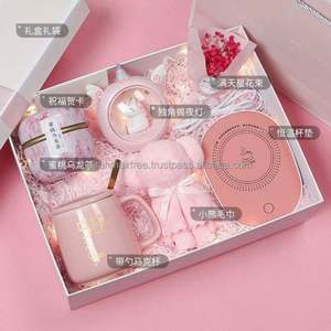 ชุดของขวัญสำหรับผู้หญิงขายส่ง พร้อมแก้วน้ำ แผ่นทำความร้อน แก้วมัค และเครื่องเพิ่มความชื้นในอากาศ - ของขวัญวันเกิดและวันหยุดแบบปรับแต่งได้ - Product Image 4