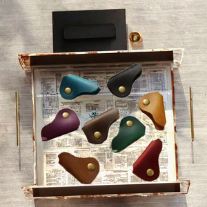 Organisateur de câbles vintage exclusif, accessoire de sac en cuir véritable, pièces et accessoires spéciaux pour écouteurs de bureau - Product Image 3