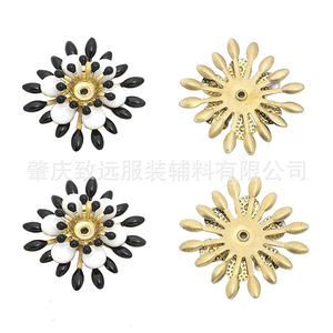 Epoxy Flower Patches <b>Black</b> And White Metal 100 Pieces Pack For <b>Headbands</b> And Clothing Decorations - Product Image 3