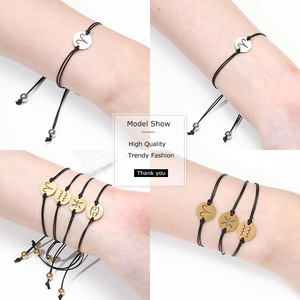 Braccialetti con ciondoli in acciaio inossidabile con 12 segni zodiacali (Cancro, Leone) per donna e <span class=keywords><strong>uomo</strong></span>, regalo di compleanno per lei e per lui, braccialetto con cordino nero - Product Image 5