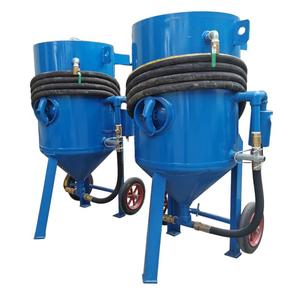 Sandblaster Portátil Profesional de Doble Entrada con Ruedas para Mantenimiento de Estructuras de Acero en Construcción - Product Image 3