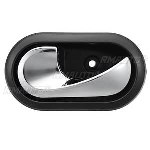 Iç iç kapı topuzu içinde 1 adet araç İç kapı kolları 8200733848 8200733847 Renault Logan Duster için 2012 2013 2014 2015 2016 - Product Image 2