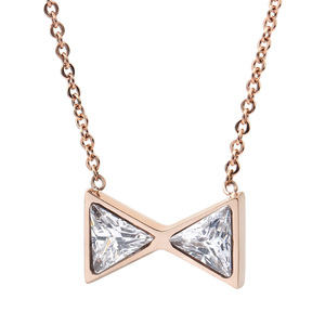 Collier en cristal en forme de nœud papillon, design géométrique, serti de zirconium, en acier plaqué or rose, pour un usage quotidien - Product Image 4