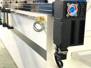 מכבש קיפול SANXIN במבצע הטוב ביותר 50T 63T 100T מכבש הידראולי עם מערכת בקרה TP10S לכיפוף פחים - Product Image 5