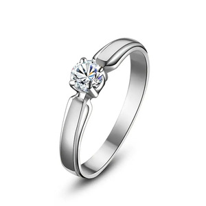 Anello dal Design Geometrico Classico, Stile Semplice per Donne - Product Image 1