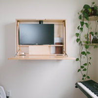 Bureau d'ordinateur portable mural pliable électrique réglable en hauteur en contreplaqué écologique avec rangement pour la maison OEM