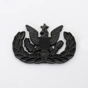 Variety of colors and sizes, customized flagman commemorative lapel enamel brooch,