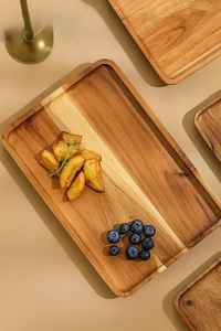 Assiettes et plateaux en bois naturel, fabriqués à la main à partir d'acacia et de bois de manguier, conçus pour soutenir une vie écologique - Product Image 6