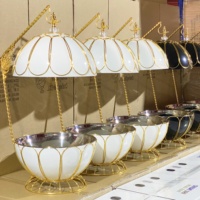Réchaud à pétale noir et or, alimenté à l'alcool, capacité 8L, chauffe-plats de luxe pour service traiteur, buffet et hôtels