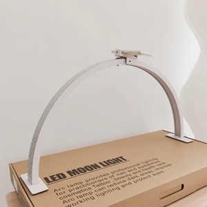 Hot 48 Wát UV Nail Đèn biểu tượng tùy chỉnh half-Moon LED Light báo in máy tính để bàn Bàn đèn bàn với ánh sáng lạnh chiếu sáng - Product Image 2
