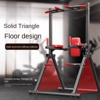 Station de barre de traction en acier pliable avec équipement d'exercice de conception triangulaire
