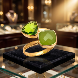 Bague en laiton plaqué or avec superbes pierres en verre vert serties pavé, style ethnique, pierre précieuse unisexe - Product Image 4