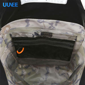 กระเป๋าเป้สะพายหลังกันน้ำ UUNEE <span class=keywords><strong>BR75</strong></span> 500d PVC ผ้าใบโพลีเอสเตอร์คุณภาพพรีเมียม แฟชั่นสำหรับทุกเพศ เหมาะสำหรับการเดินป่าและปีนเขา พร้อมหูหิ้วนุ่ม - Product Image 5