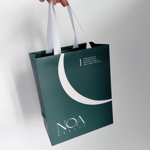 Luxury Brand Logo Printed Green Paper Bag Gift Packaging Handle Bag Custom <b>Shopping</b> Bags for <b>Small</b> Business - Product Image 2