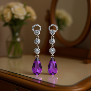 Eleganti Orecchini Pendenti in Ametista Viola, Argento 925, Gioielli Classici da Donna per Feste, Forma a Goccia d'Acqua, Montatura a Griffe, Orecchini con Cristalli - Product Image 2