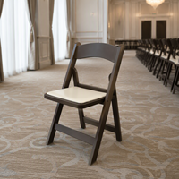 Chaises pliantes en résine à grain de bois rembourrées, marron, blanc, noir, pour événements, mariages, jardins et fêtes en extérieur - Vente en gros