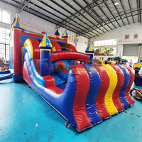 Château gonflable combiné Cirque Humide/Sèche avec double toboggan, en PVC 0,55 mm, capacité 500 kg, portable, usage commercial, garantie 3 ans