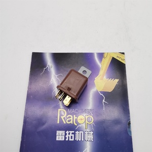 รีเลย์สวิตช์เครื่องยนต์ดีเซล MR5A-082 24V อะไหล่ 569-06-61970 สำหรับอะไหล่เครื่องยนต์ 6D114 - Product Image 2