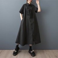 Nouvelle Robe Chemise Patchwork Perlée Été 2026 Chic Français Ample Grande Taille en Mélange de Coton Maxi Blanche et Noire pour Femme – Vente en Gros