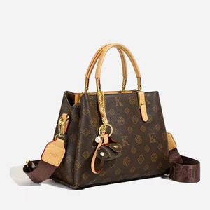 2025 Women's Elegant All-Season High-Grade Genuine Leather Casual Tote Waterproof Zipper Closure New Style Niche <b>Shoulder</b> Bag - Product Image 1