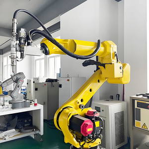 Robot di Palletizzazione FANUC LR-10iA/10 per Impilamento di Cartoni Pesanti, Robot Automatico per Carico e Scarico - Product Image 1