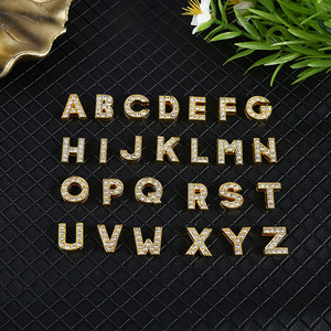 Adornos de Uñas con Letras del Alfabeto Inglés en 3D de 8 mm, Brillantes, Dorados y Plateados, con Pedrería, para Decoración de Uñas DIY - Product Image 5