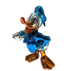 Escultura de Resina Personalizada, Moderna y Elegante, de Personajes de TV, Cine y Dibujos Animados, Estatua de Tío Patricio McDuck a Tamaño Real en Cromo, Coleccionable - Product Image 1