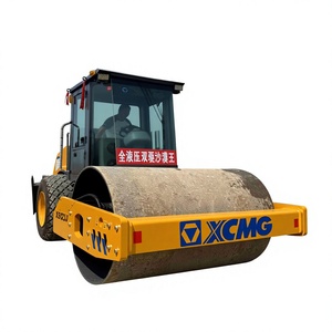 Compacteur routier d'occasion, vibrocompacteur Cat CS683 CS583 Dynapac Ca30d Ca25D Xs223 en excellent état - Product Image 1