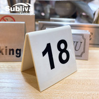 Numéro de table en plastique