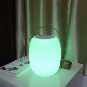 RGBW <span class=keywords><strong>lampada</strong></span> da tavolo <span class=keywords><strong>a</strong></span> LED <span class=keywords><strong>con</strong></span> <span class=keywords><strong>telecomando</strong></span> per AC/DC/diretta solare/<span class=keywords><strong>batteria</strong></span>/alimentazione elettrica per alberghi e paesaggi - Product Image 4