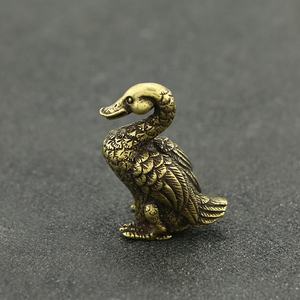 Prezzo di fabbrica puro ottone solido anatra cerimonia del tè pet rame arte antichi artigianato ornamenti - Product Image 5