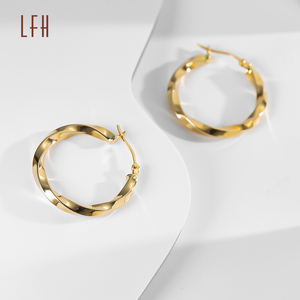 Twisted Pattern Hoop Earring Trend Wholesale 18K <b>Solid</b> Yellow <b>Gold</b> Minimalist Hoop Earrings 18K Real <b>Gold</b> Stud Earrings - Product Image 5