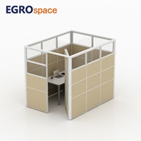 Solution de mobilier sur mesure EGROspace : Cloisons de bureau modulaires insonorisées avec murs en verre hauts