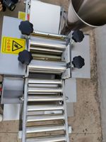 Machine automatique pour la fabrication de raviolis, pierogi, gyozas, empanadas et samosas, qualité restaurant, acier inoxydable, haute capacité, 100-200 pièces/min