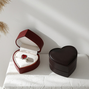 Heart Shape Simple Luxury Diamond <b>Ring</b> Jewelry <b>Box</b> <b>Gift</b> <b>for</b> Wedding Pendant <b>Box</b> - Product Image 1