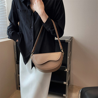 Sac demi-lune tendance 2026 pour femme, en cuir PU durable, sacs à bandoulière décontractés, sacs sous le bras pour dames