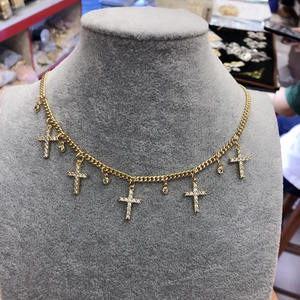 Nouveauté Iced Out Miami trombone cubain collier hommes femmes Hip Hop Style mode pendentif <span class=keywords><strong>Chic</strong></span> trombone <span class=keywords><strong>tour</strong></span> <span class=keywords><strong>de</strong></span> <span class=keywords><strong>cou</strong></span> pour bijoux - Product Image 2