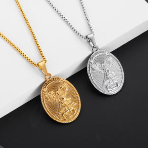 18K金メッキ スパルタ戦士マスクネックレス ヒップホップ ステンレス鋼 アミュレット スパルタヘルメットペンダントネックレス メンズ用 - Product Image 2