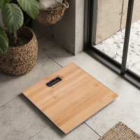Báscula Digital de Baño de Vidrio y Bambú de la Mejor Calidad, Ecológica, Capacidad de 180 kg, Pantalla LCD, Certificación ROHS, Funciona con Pilas