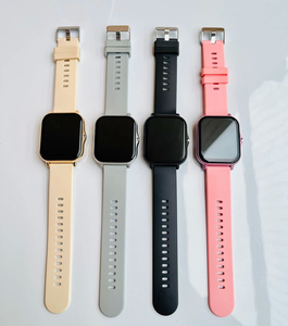 Montre connectée Y13 étanche IP68 pour hommes et femmes avec suivi de la santé, notifications intelligentes, assistant vocal, fonctions musicales - Product Image 4