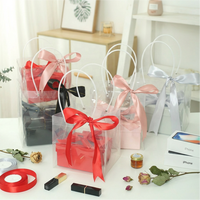 Boîte cadeau rose pastel avec ruban en soie et nœud pour bougie, soins de la peau, cosmétiques, chocolat, fleurs séchées, coffret cadeau