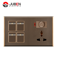 Dégagement Bangladesh Pakistan 4 GANG SWITCH + MFSOCKET ET INDICATEUR AVEC prise d'interrupteur mural DIMMER