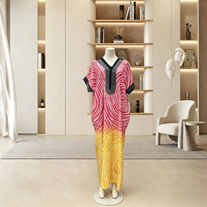 Nouvelle Robe Africaine Élégante à Dégradé de Couleurs pour Femmes Musulmanes, Kaftan à Col en V, Vêtement Africain pour Femmes - Product Image 3