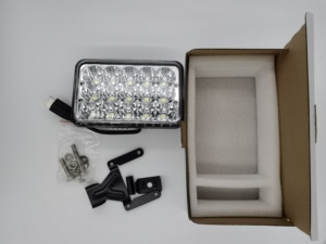 Phares de travail à <span class=keywords><strong>Led</strong></span> pour automobile, projecteurs tout-terrain pour voiture, SUV, ATV, tracteur, bateau, camions - Product Image 5
